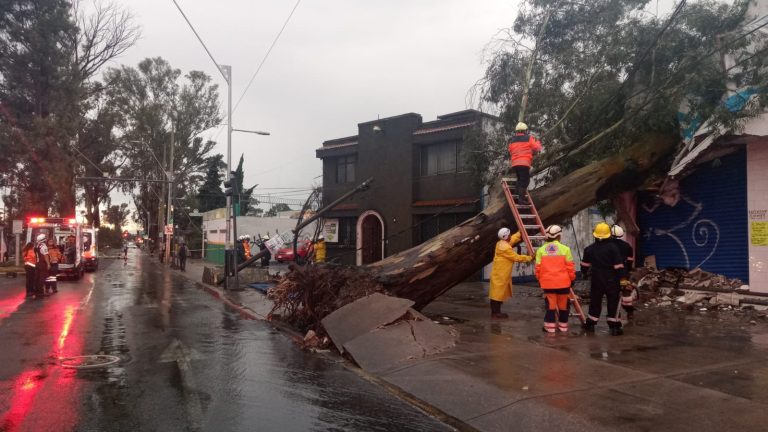 Ten cuidado; estas calles se inundan en la ciudad de Puebla por la traza