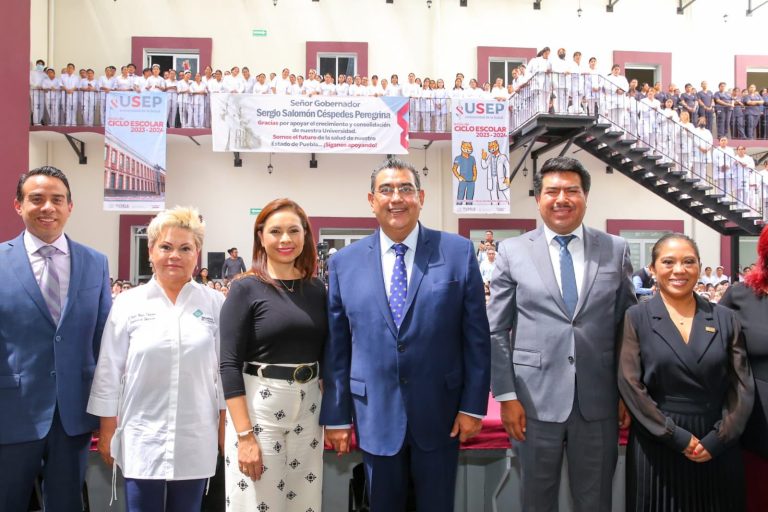 Puebla, sin impedimento legal para entrega de libros de texto