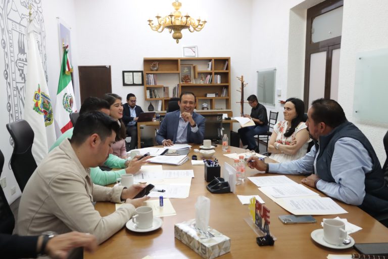 Panistas, el Congreso de Puebla no está en campaña