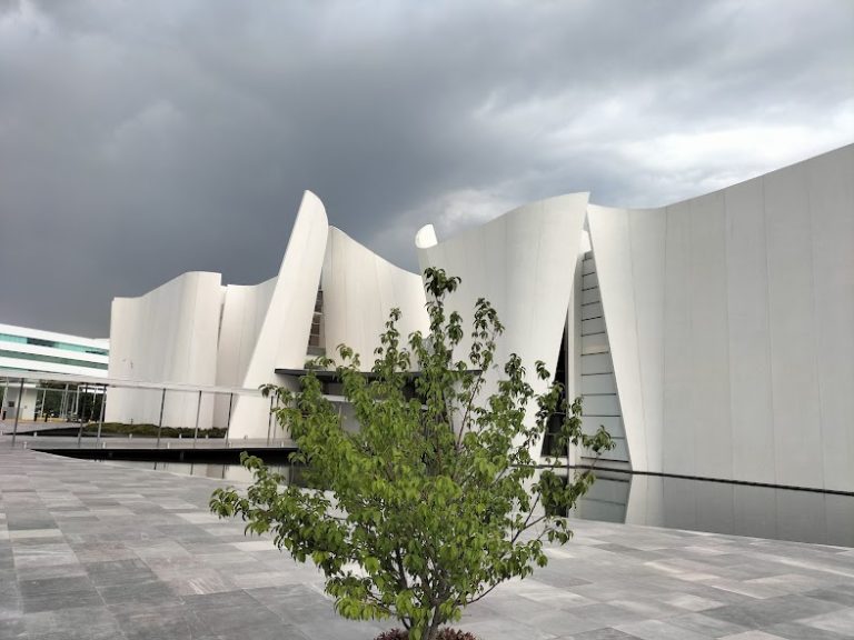 Contratos leoninos dejaron para el CIS, Museo Barroco y Plataformas Audi
