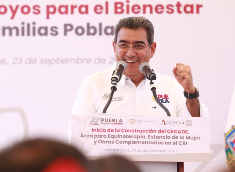 En Acatzingo, Sergio Salomón llama a hacer equipo por las políticas sociales y de progreso de Puebla