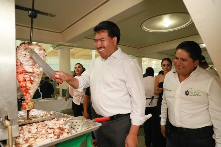Javier Aquino no descarta participar en el proceso 2024