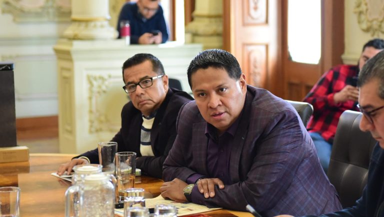 Ayuntamiento de Puebla debe informar claramente las reglas y costos de parquímetros a la ciudadanía: Leobardo Rodríguez Juárez