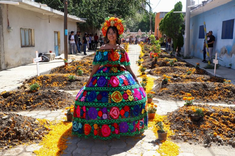 Huaquechula se viste de gala en temporada de muertos