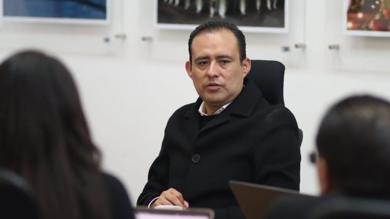 Respeta presidente del Congreso de Puebla decisión de PSI