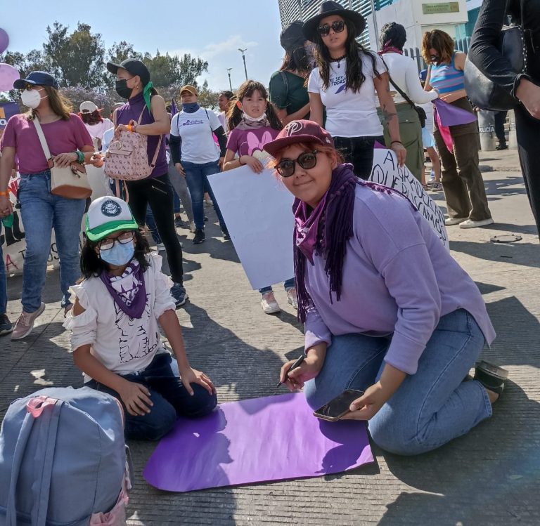 Piden activistas mujeres policías y baños en el 8M al municipio