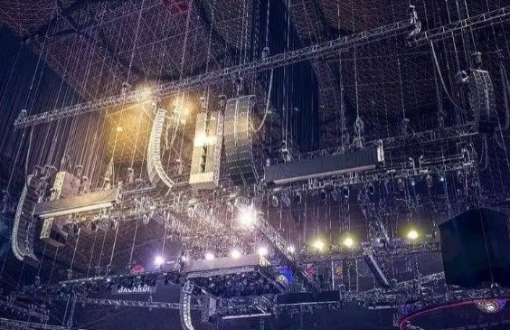 Así será el escenario de Madonna en México; hubo problemas con la estructura y se arma de última hora