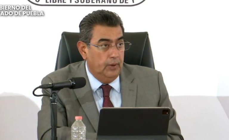 Gobernador denuncia a ediles por omisión en la operación de narcolaboratorio