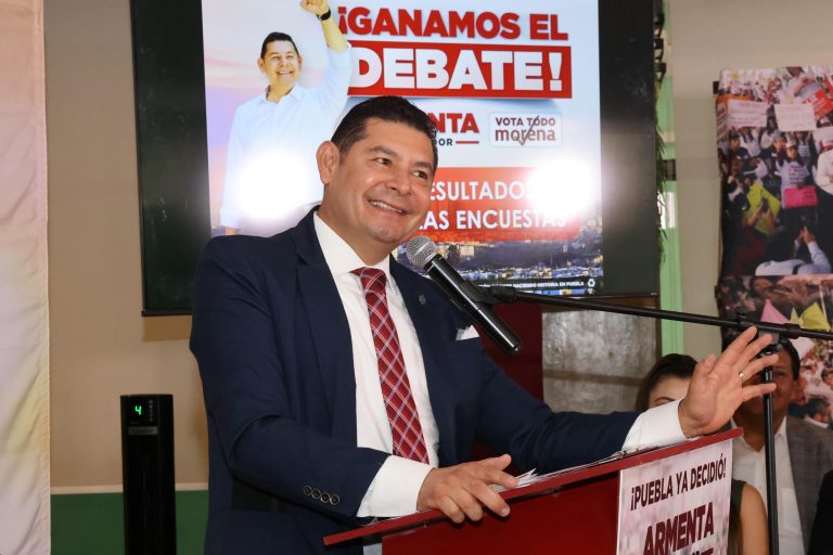 Alejandro Armenta anuncia que se operará después de ganar la elección