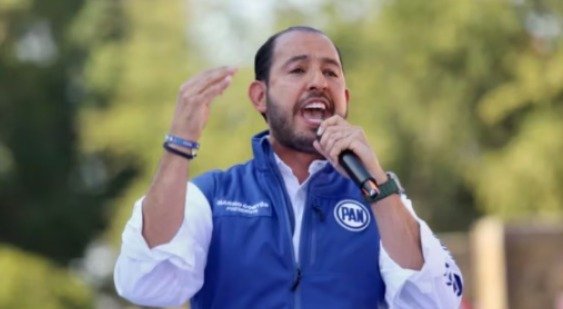 Marko Cortés tilda de simulación encuesta de Morena por reforma al PJ: “Buscan validar una decisión ya tomada”