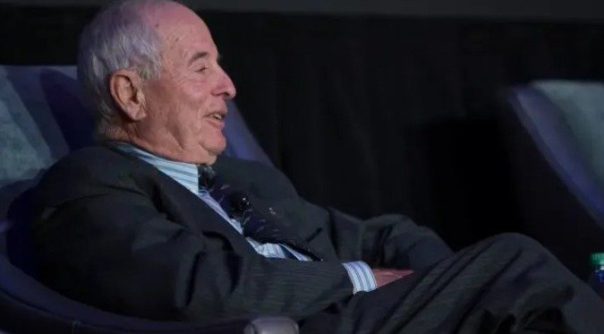 Muere el astronauta del Apolo 8, William Anders, en un accidente aéreo