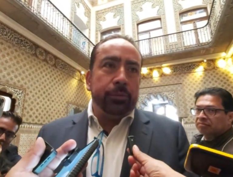 Descartan dedazo de Eduardo Rivera para la coordinación panista en la bancada