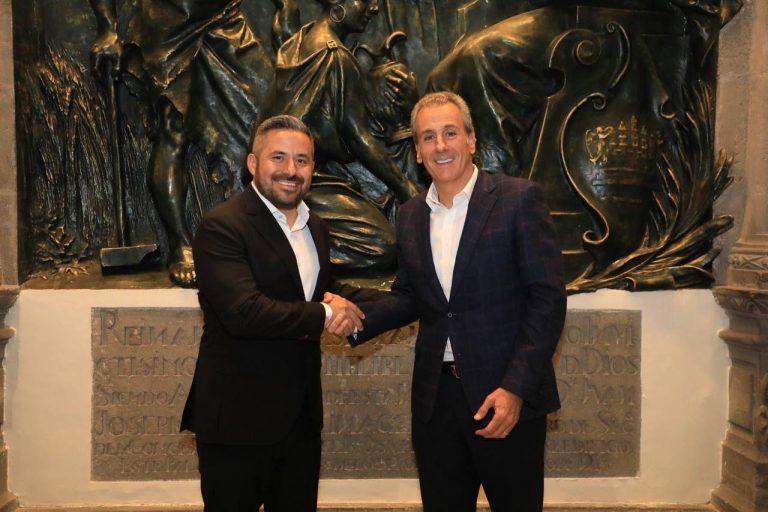Siguen los encuentros entre Adán Domínguez y Pepe Chedraui