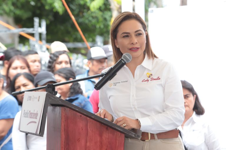 Encabeza Gaby Bonilla Jornada Incluyente en Coxcatlán