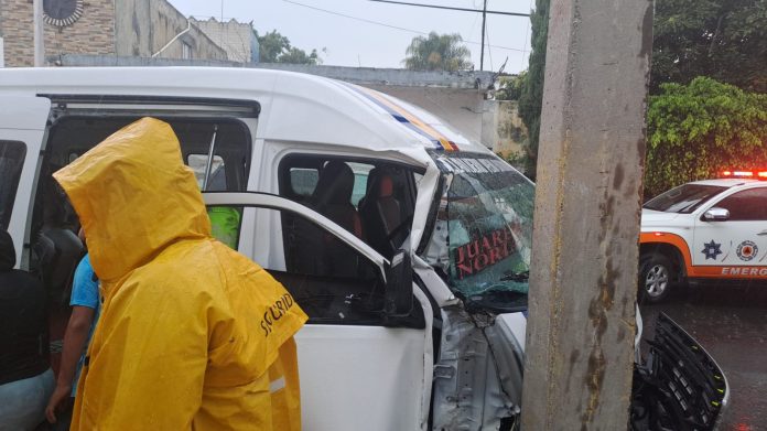 Detienen a conductor de Ruta Azteca; 5 personas lesionadas