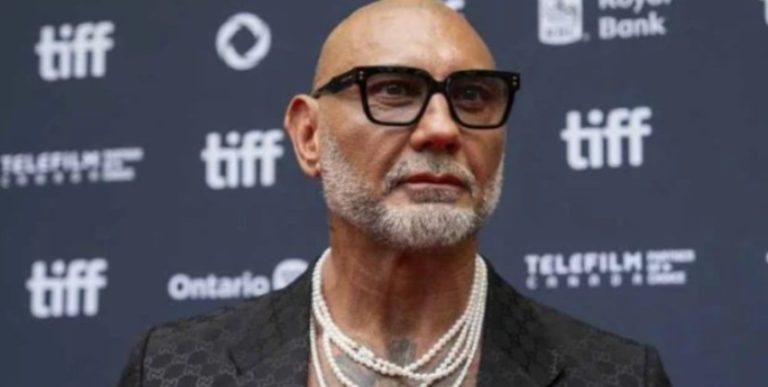 Dave Bautista ( Batista )sorprende a todos con su asombroso cambio de físico