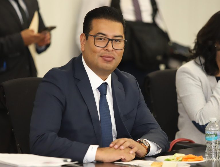Néstor Camarillo sin definir quien coordinará la bancada del PRI en el Congreso del Estado