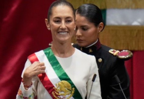 Rinde protesta Claudia Sheinbaum como primera presidenta de México