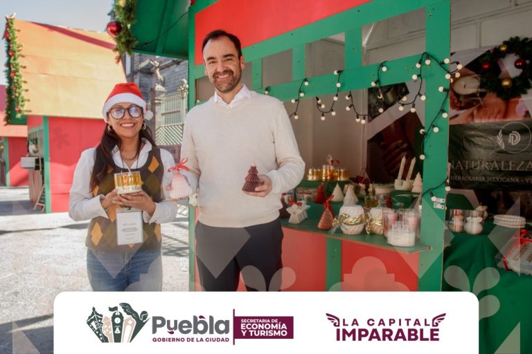 Promueve Gobierno de la Ciudad emprendimientos locales en Villa Artesanal Navideña