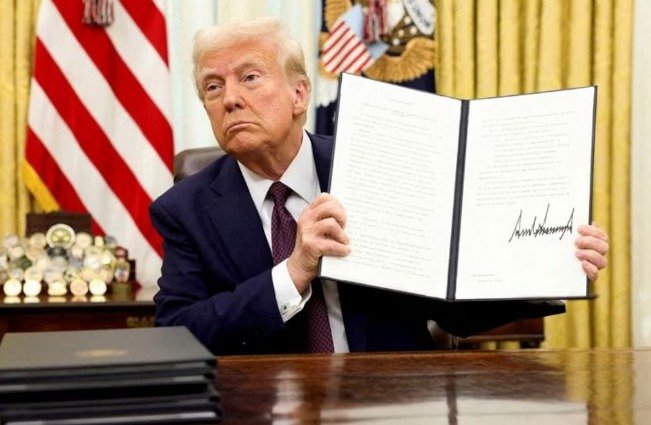Trump afirma que los aranceles son inevitables para México, Canadá y China