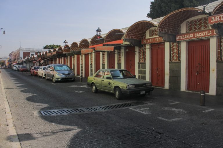 Ayuntamiento de Puebla cobrará 10 pesos a partir de la cuarta hora en los parquímetros