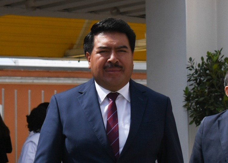 Mil millones de pesos para obra comunitaria este año