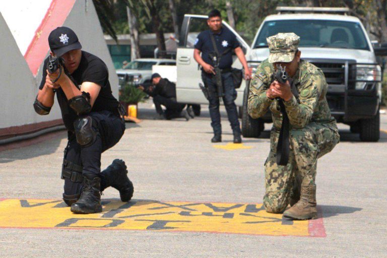 Delincuentes asesinan a dos policías estatales