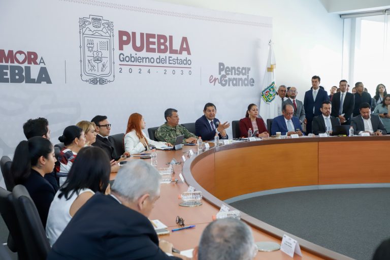 Armenta observa que algunos funcionarios carecen de madurez emocional