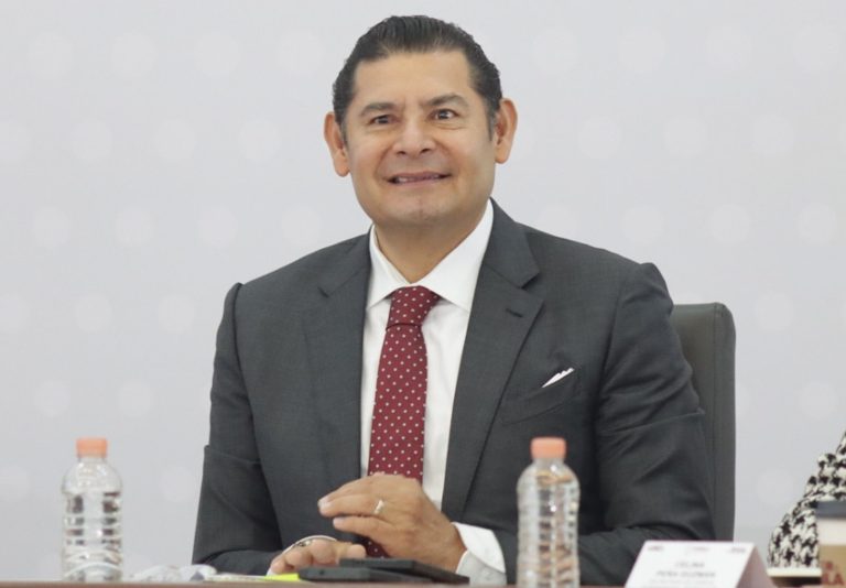 Armenta conoce de acercamientos de empresa filipina con Agua de Puebla, pero sin aval oficial