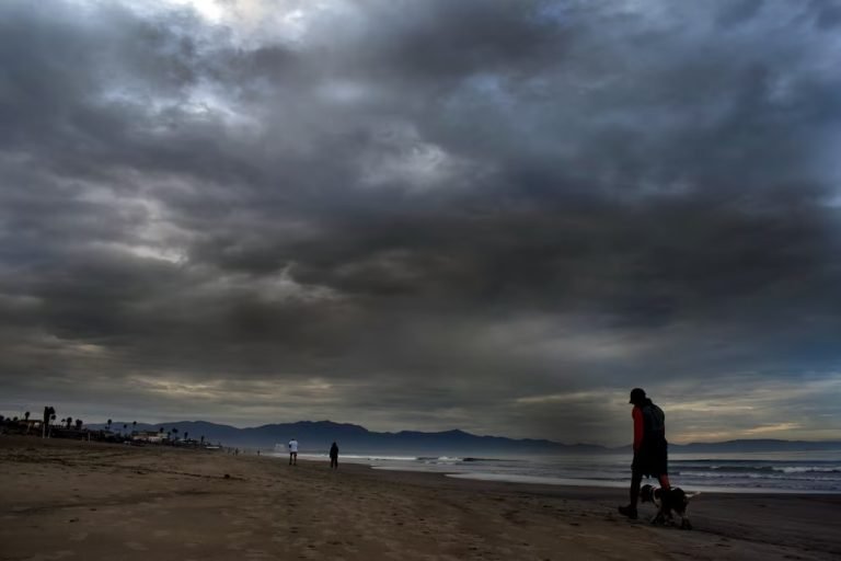 Activan Alerta Amarilla en gran parte de México por lluvias fuertes y tormentas