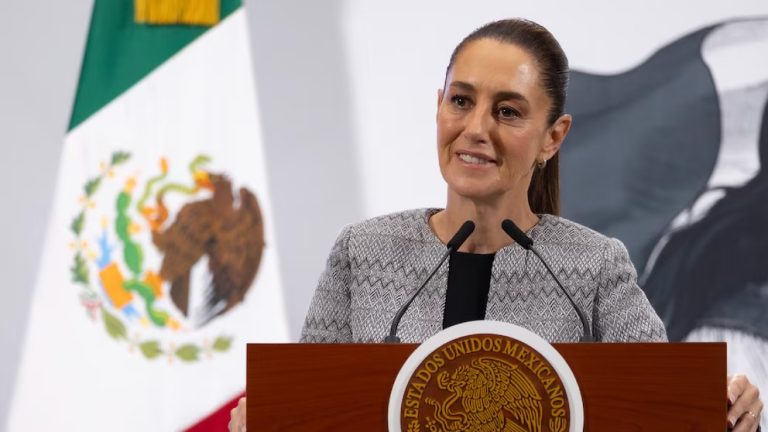 Sheinbaum se reunirá con Christopher Landau para dialogar sobre aranceles al acero y aluminio en México