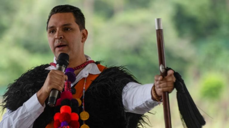 Incidente vehicular impacta al ministro electo Arístides Guerrero