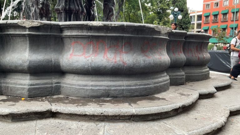 INAH y Ayuntamiento de Puebla denuncian daños a la fuente de San Miguel