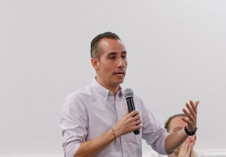 Encuestas definirán alianza con PRI: Mario Riestra