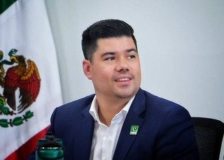 En Puebla prohibirán cirugías estéticas en menores de edad