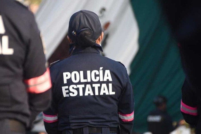 Hallan a policía inconsciente en baño de la UCIPS; sufrió un evento cerebrovascular