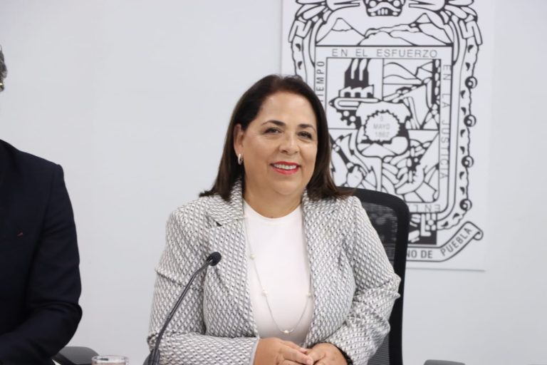 Presentan iniciativa para fortalecer y ampliar las atribuciones del Comité de Atención Ciudadana del Congreso