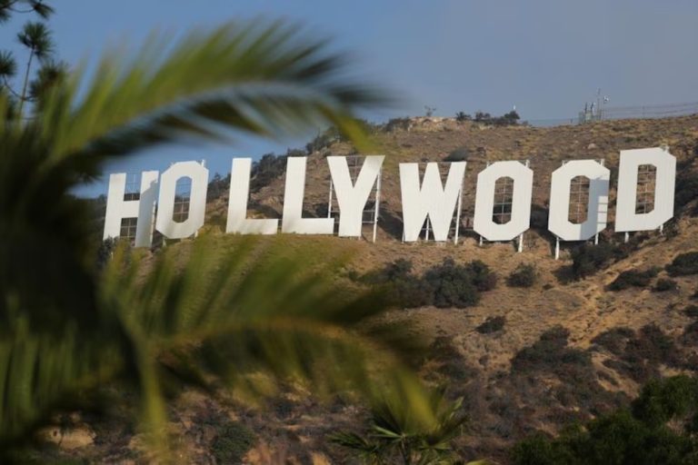 Trump anuncia aranceles del 100% a películas extranjeras
