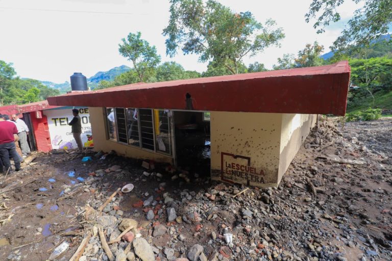 Tlacuilotepec, Tlaxco y Pahuatlán, municipios más afectados por lluvias en Puebla