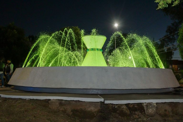 Revitaliza Pepe Chedraui fuente del Parque Rómulo O’Farril Silva