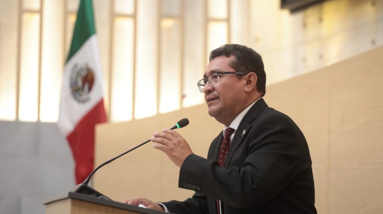 Pavel Gaspar retomará reforma para ampliar periodos y evitar parálisis legislativa