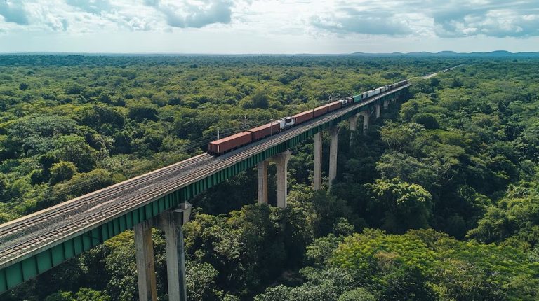 Anuncian inicio de la construcción del tramo Saltillo-Nuevo Laredo del Tren del Golfo