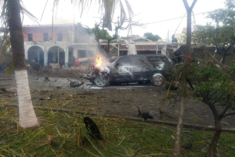 “Acto terrorista”: así califica la FGR el ataque con coche bomba en Michoacán