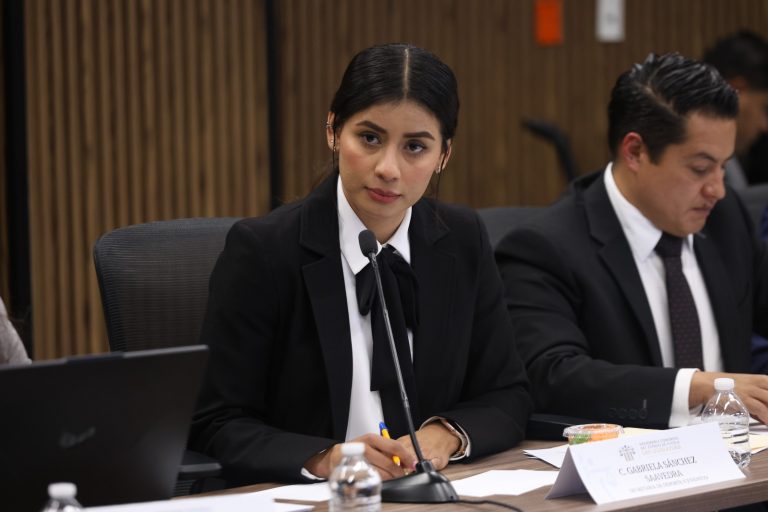 En comparecencia del Congreso, secretaria de Deporte y Juventud enfatiza impulso a atletas