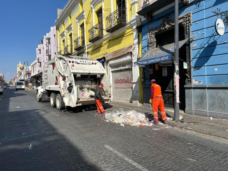 Concesionaria de recolección de basura cumple con el contrato, asegura el Ayuntamiento de Puebla
