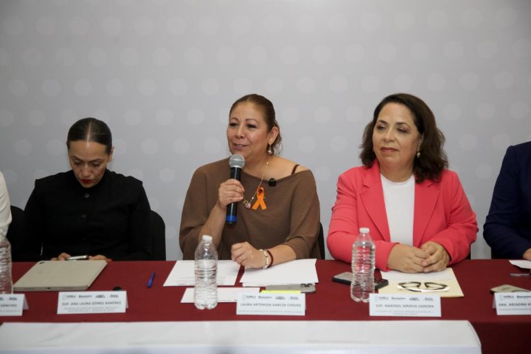 Impulsar independencia económica de mujeres es construir comunidades fuertes: Laura Artemisa