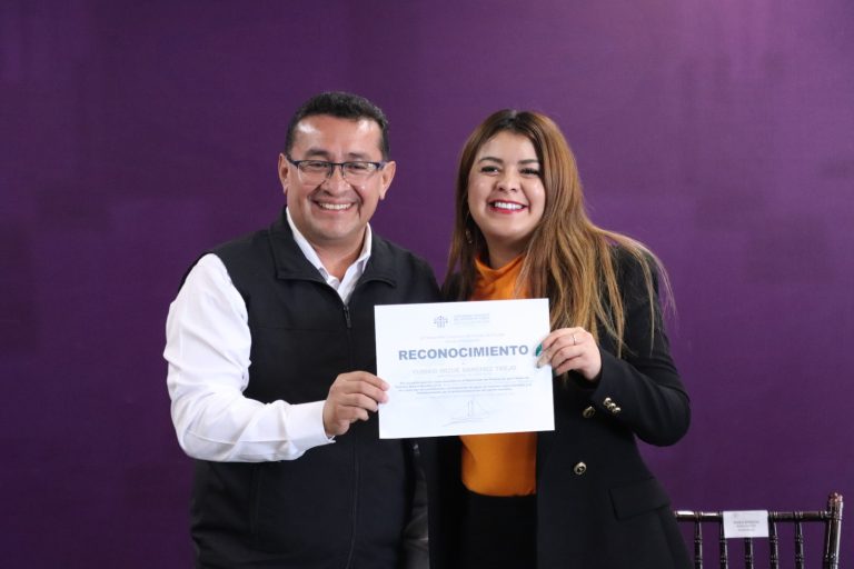 Congreso del Estado reconoce a Guías de Turistas que cumplieron con la certificación NOM-08