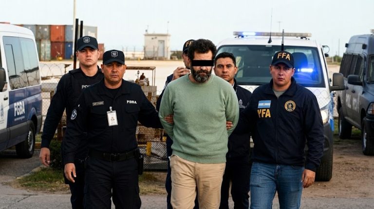 Vinculan a proceso a excontralmirante Fernando Farías Laguna vinculado a“huachicol fiscal”