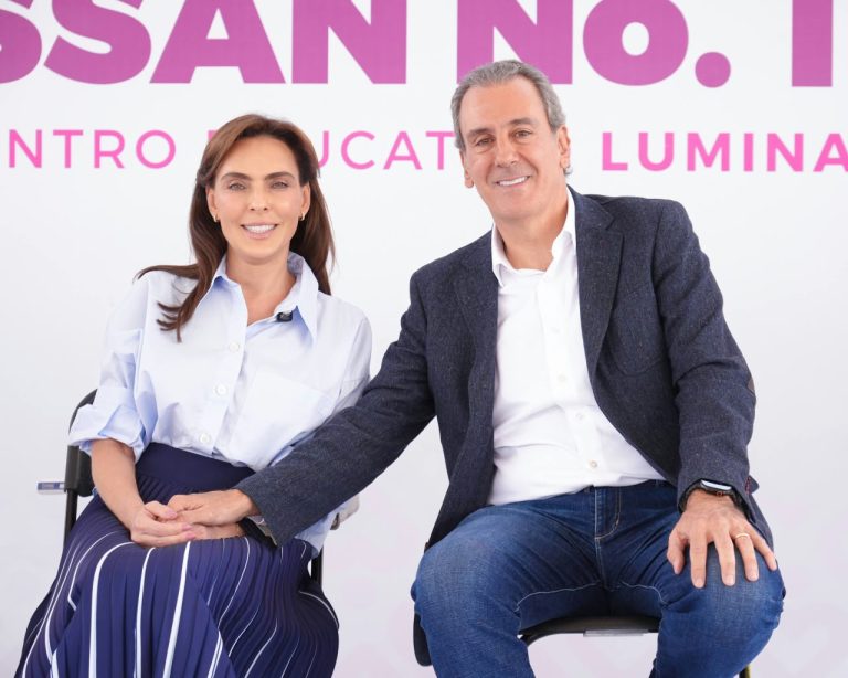 Colocan MariElise Budib y Pepe Chedraui primera piedra de LUMINA